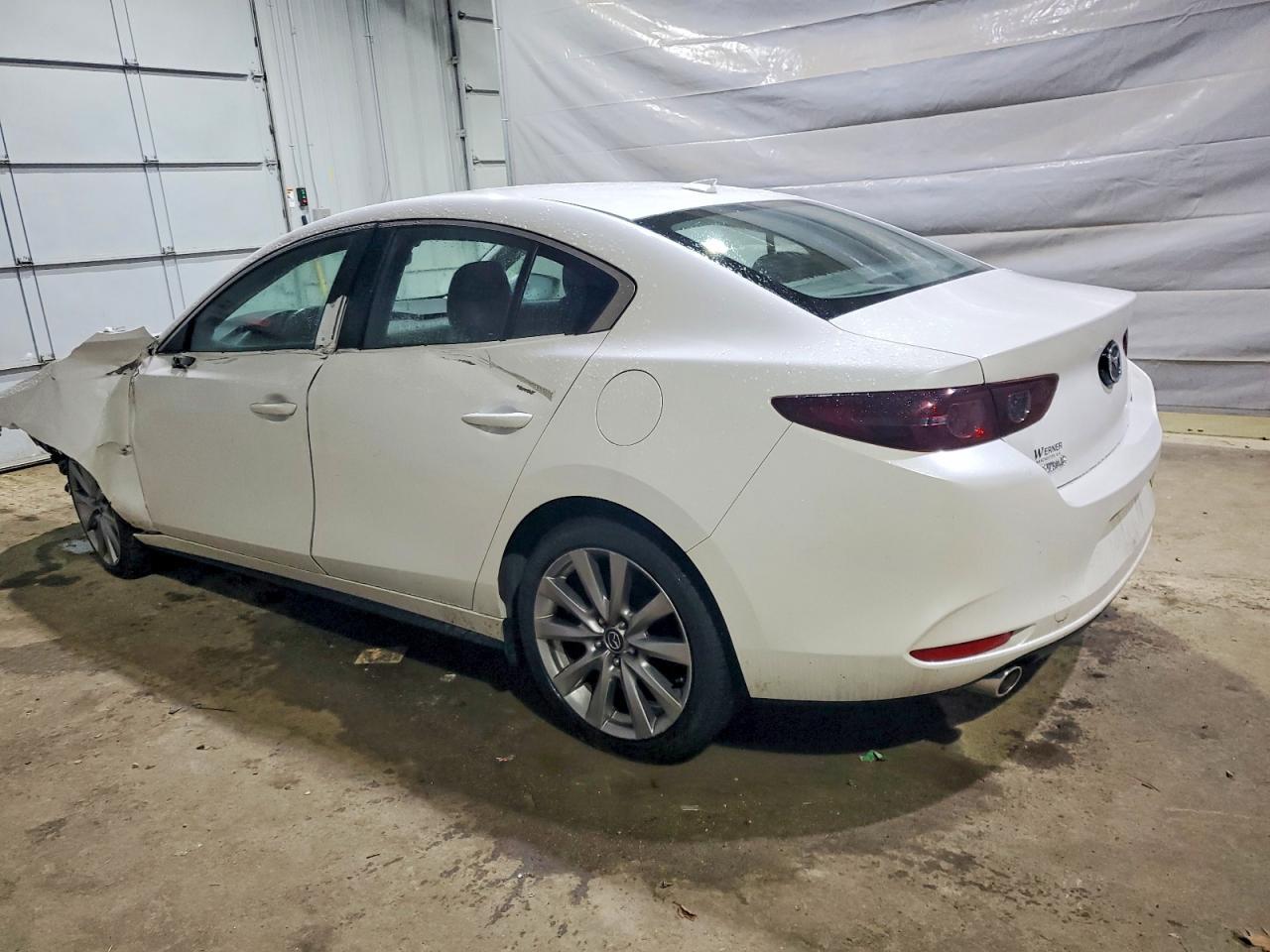 2019 Mazda 3 Preferred - Фото 2