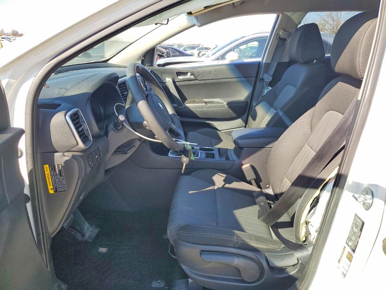 2020 Kia Sportage Lx - Фото 7