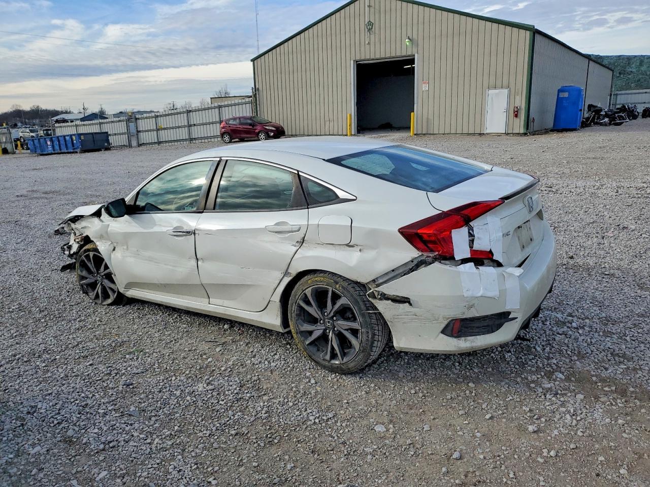 2020 Honda Civic Sport - Фото 2