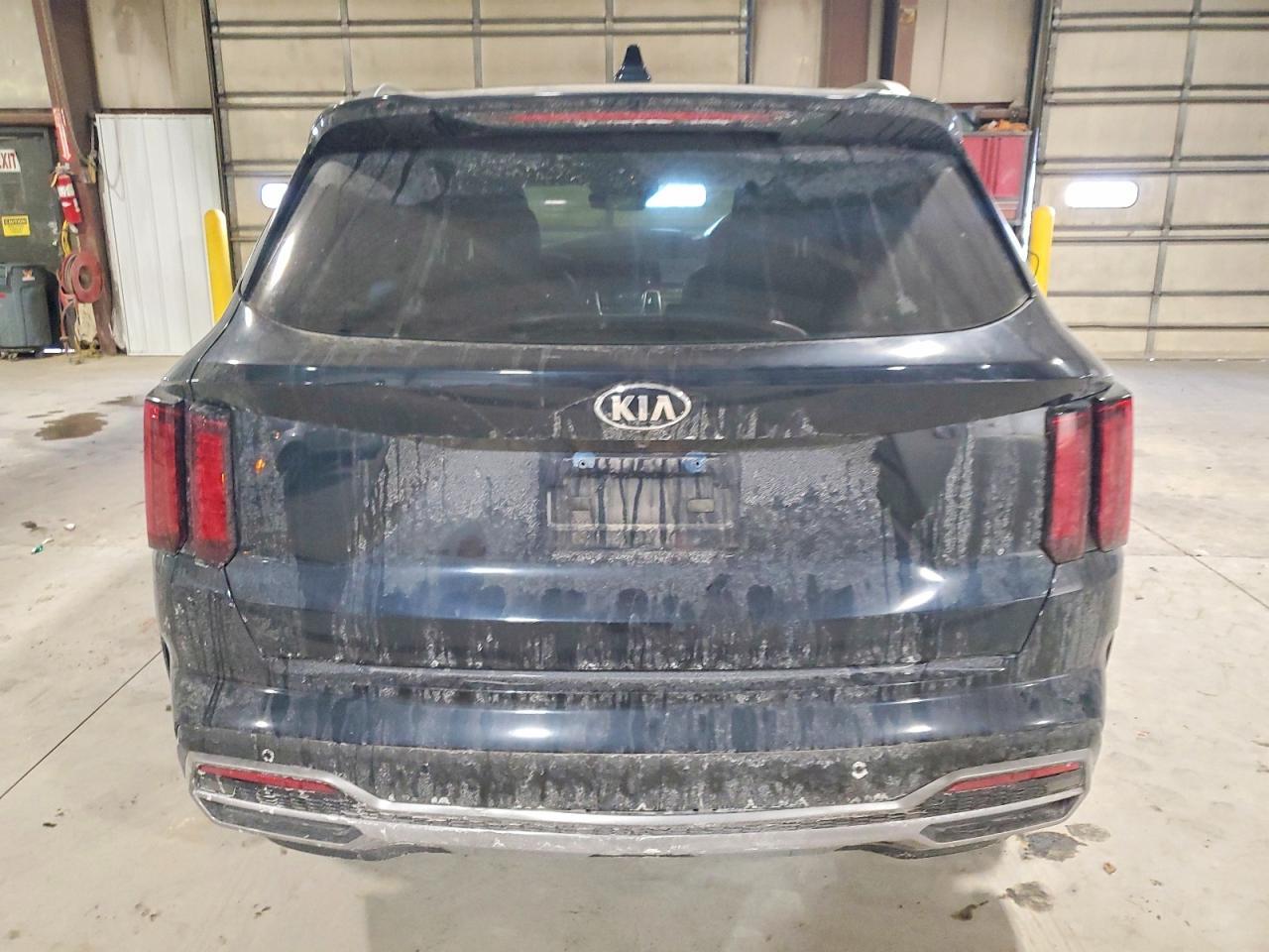 2021 Kia Sorento S - Фото 6