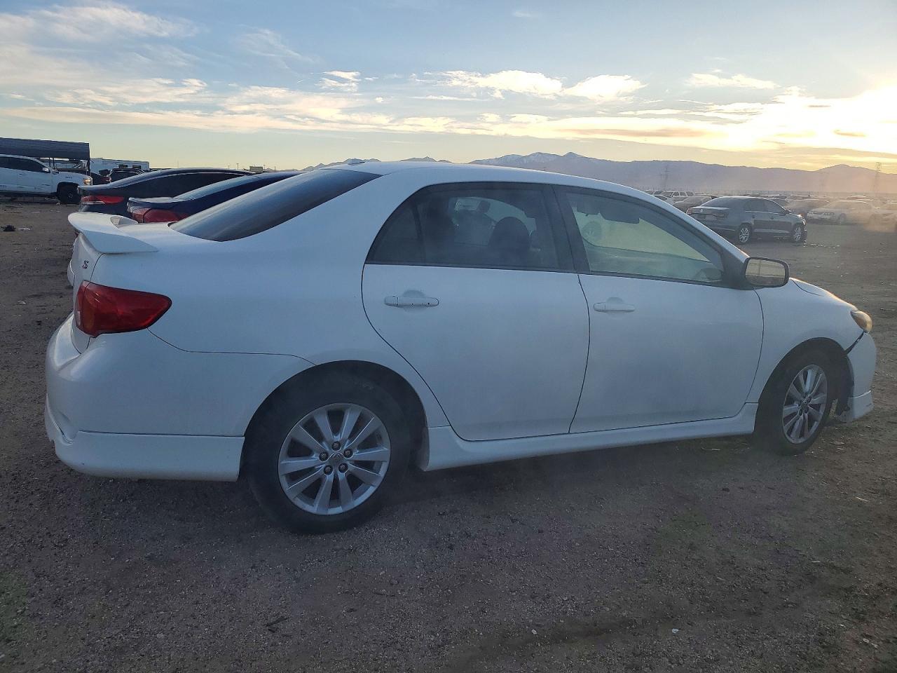 2009 Toyota Corolla Base - Фото 3