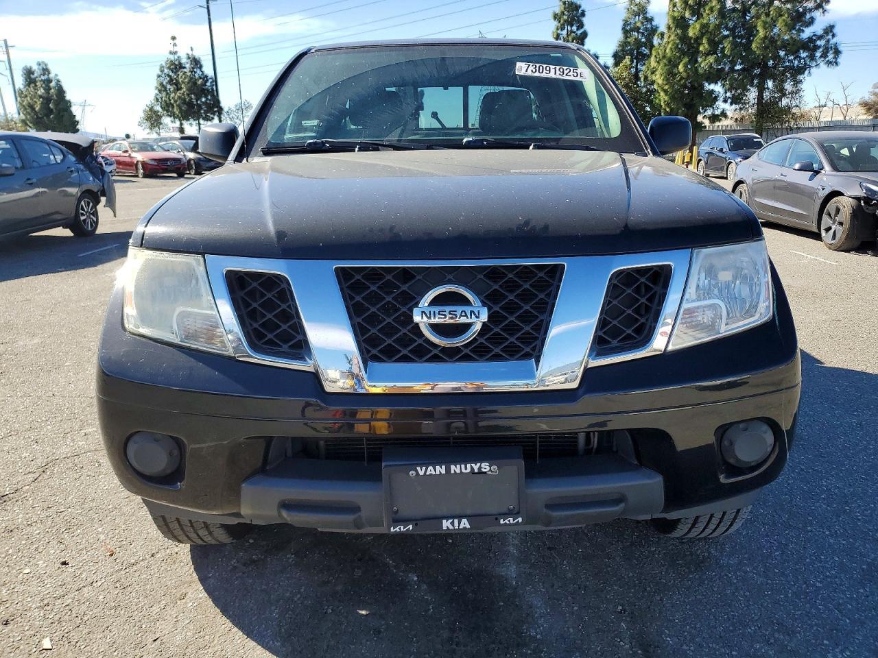 2019 Nissan Frontier Sv - Image 5