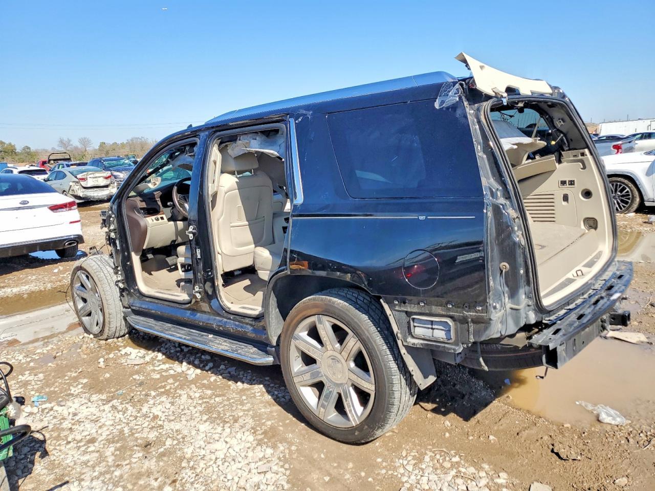 2017 Cadillac Escalade - Фото 2