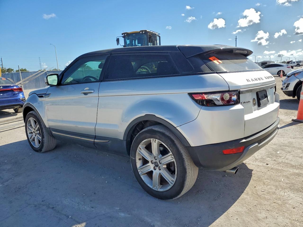 2013 Land Rover Range Rover Evoque Pure Plus - Фото 2