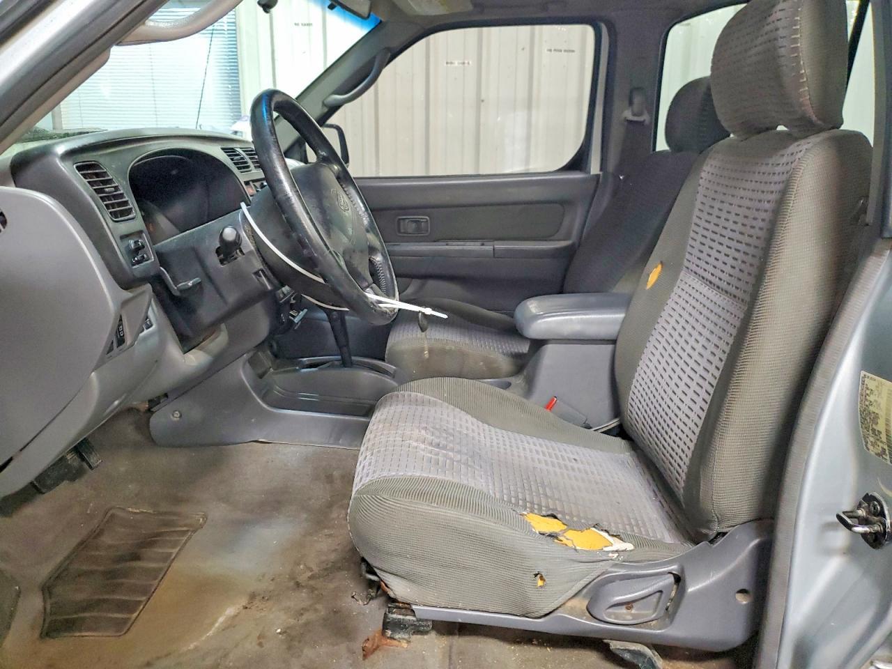 2000 Nissan Xterra Xe - Фото 7
