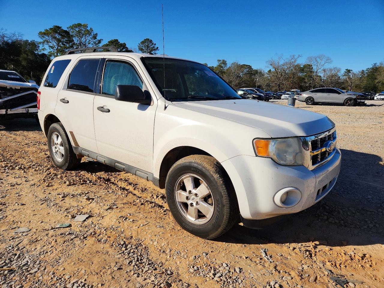 2011 Ford Escape Xlt - Фото 4