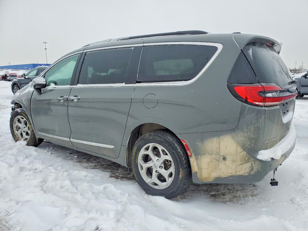 2023 Chrysler Pacifica Limited - Фото 2