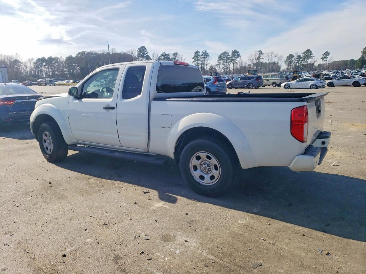 2018 Nissan Frontier S - Image 2