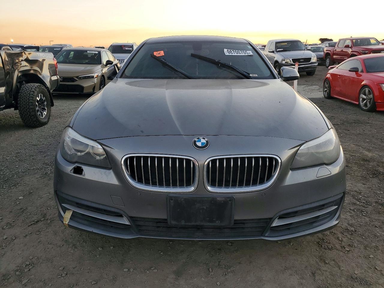 2014 BMW 528 I - Фото 5
