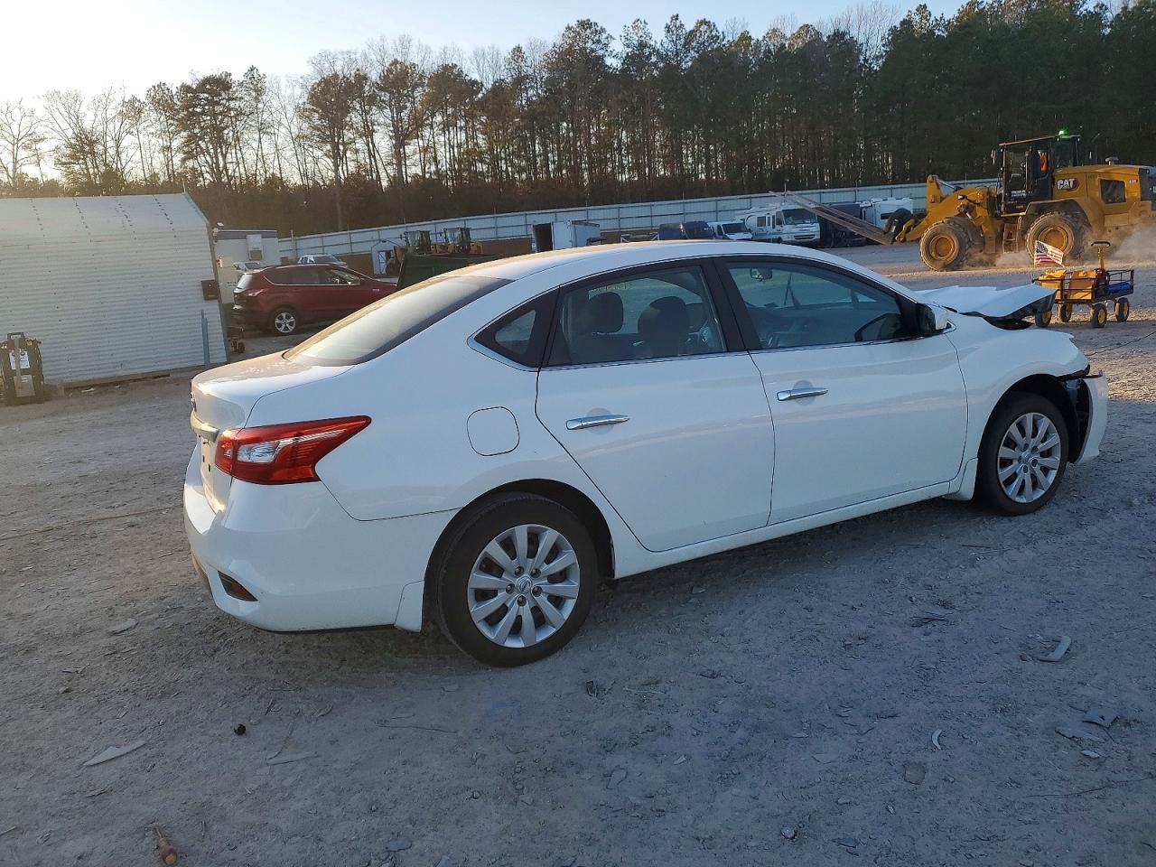 2019 Nissan Sentra S - Фото 3