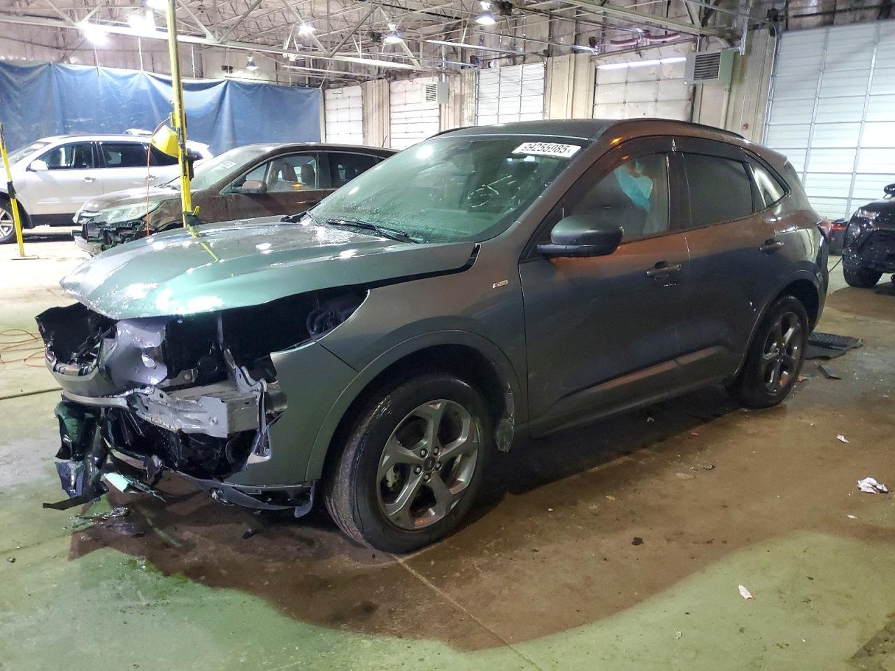 2024 Ford Escape St Line