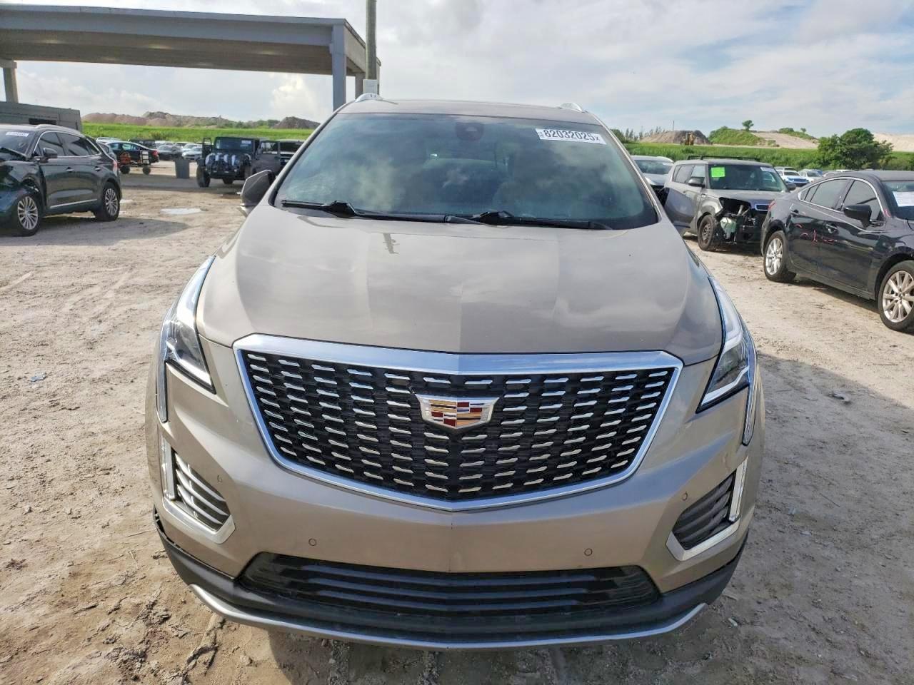 2022 Cadillac Xt5 Premium Luxury - Фото 5