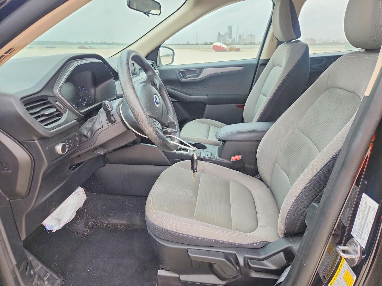 2020 Ford Escape S - Фото 7