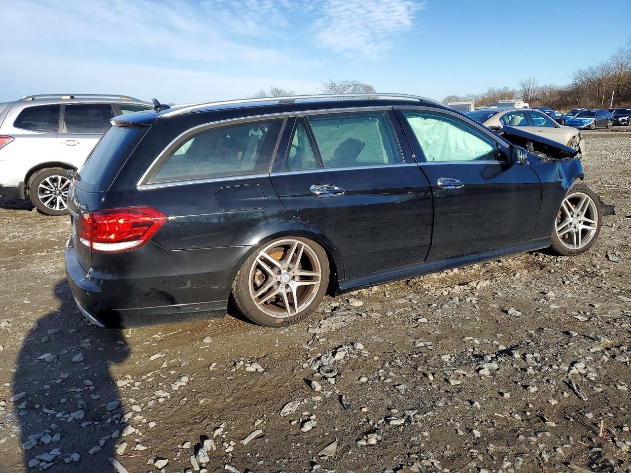 2015 Mercedes-Benz E 350 4Matic Wagon - Фото 3