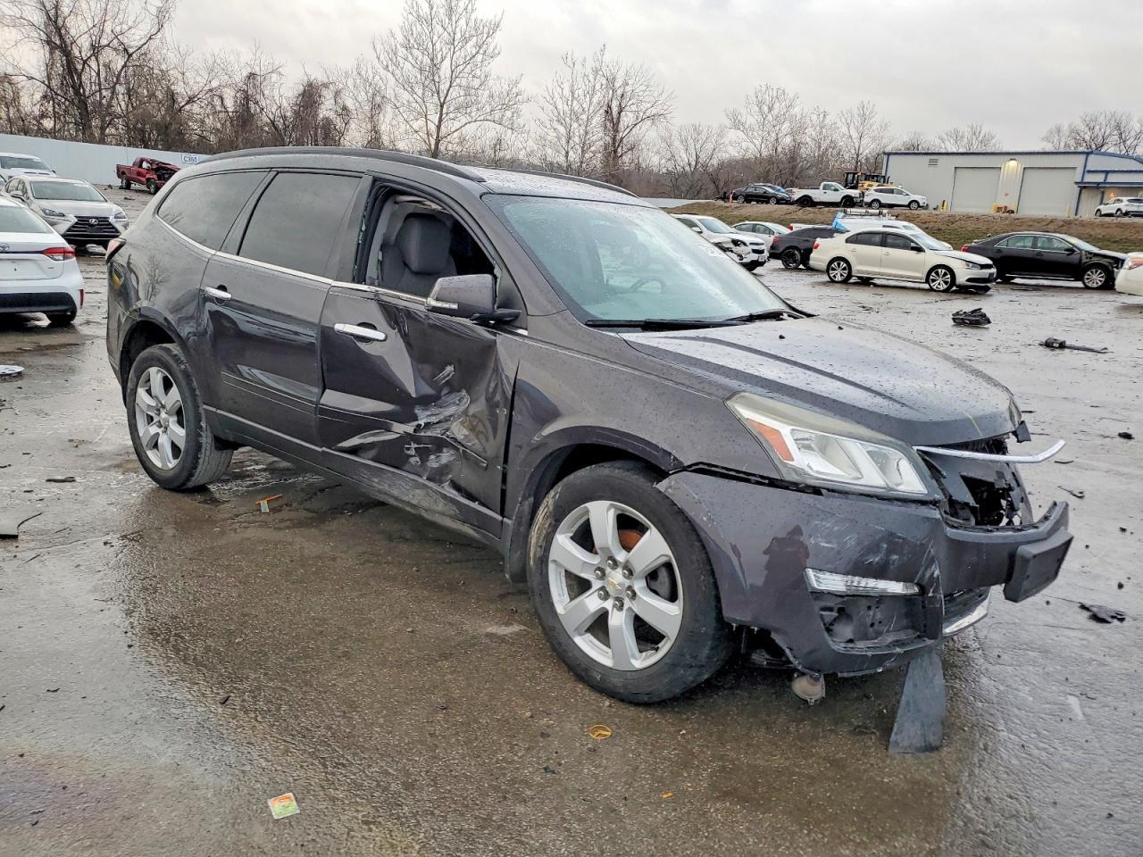 2016 Chevrolet Traverse Lt - Image 4