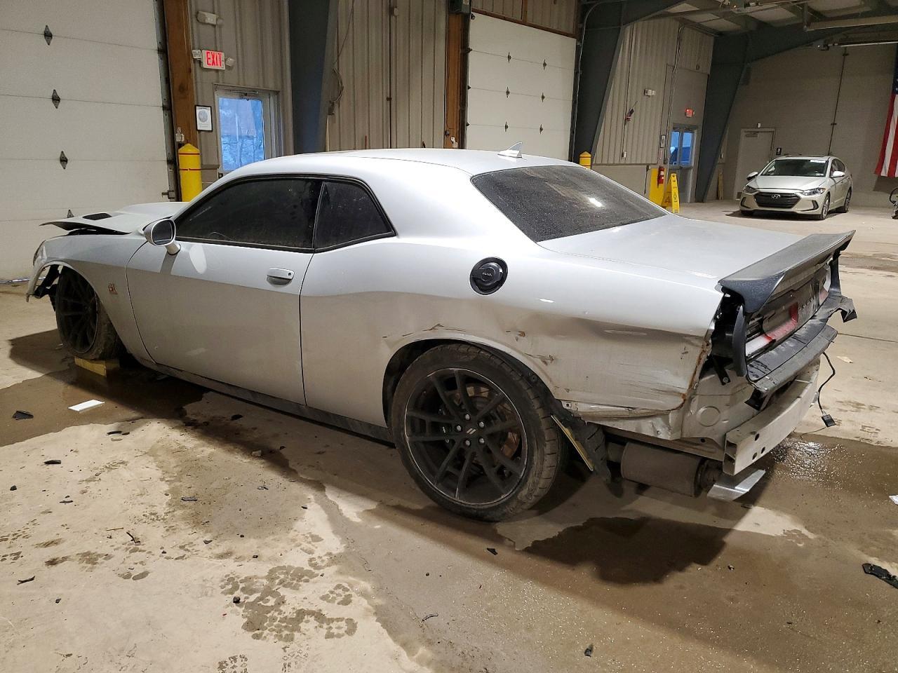 2020 Dodge Challenger R - Фото 2
