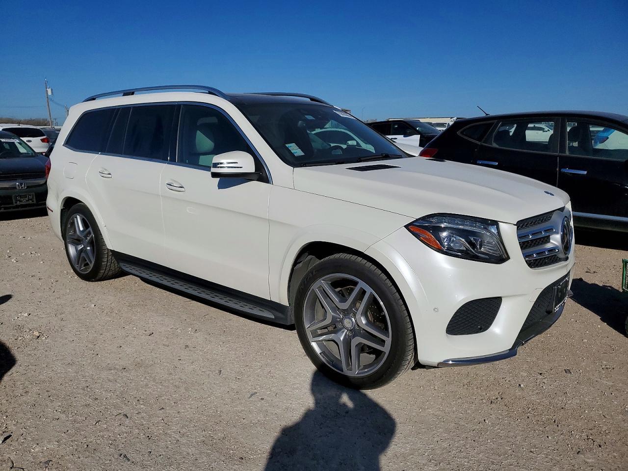 2017 Mercedes-Benz Gls 550 4Matic - Image 4