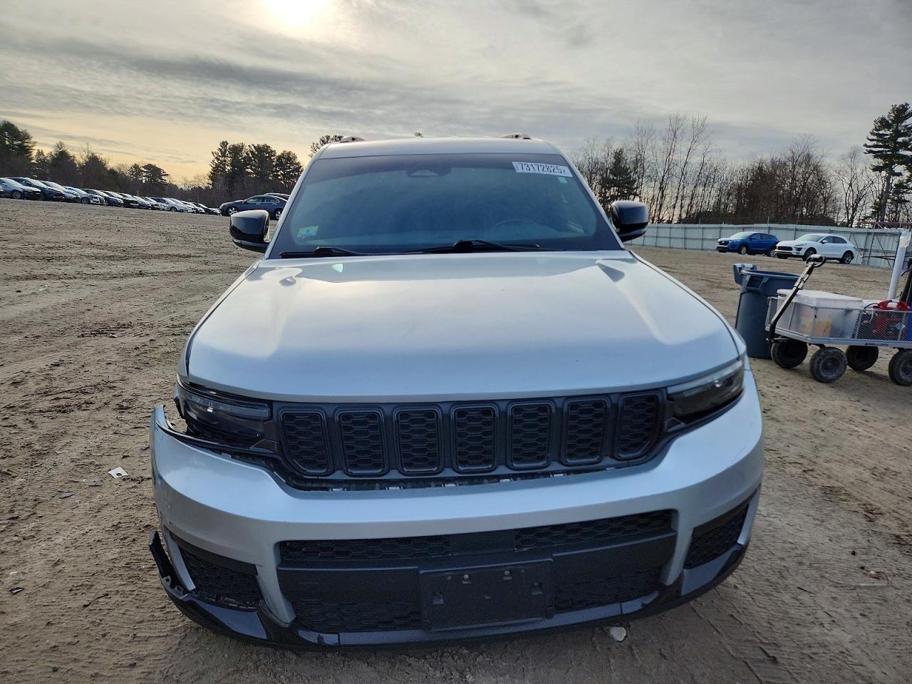 2021 Jeep Grand Cherokee L Laredo - Фото 5