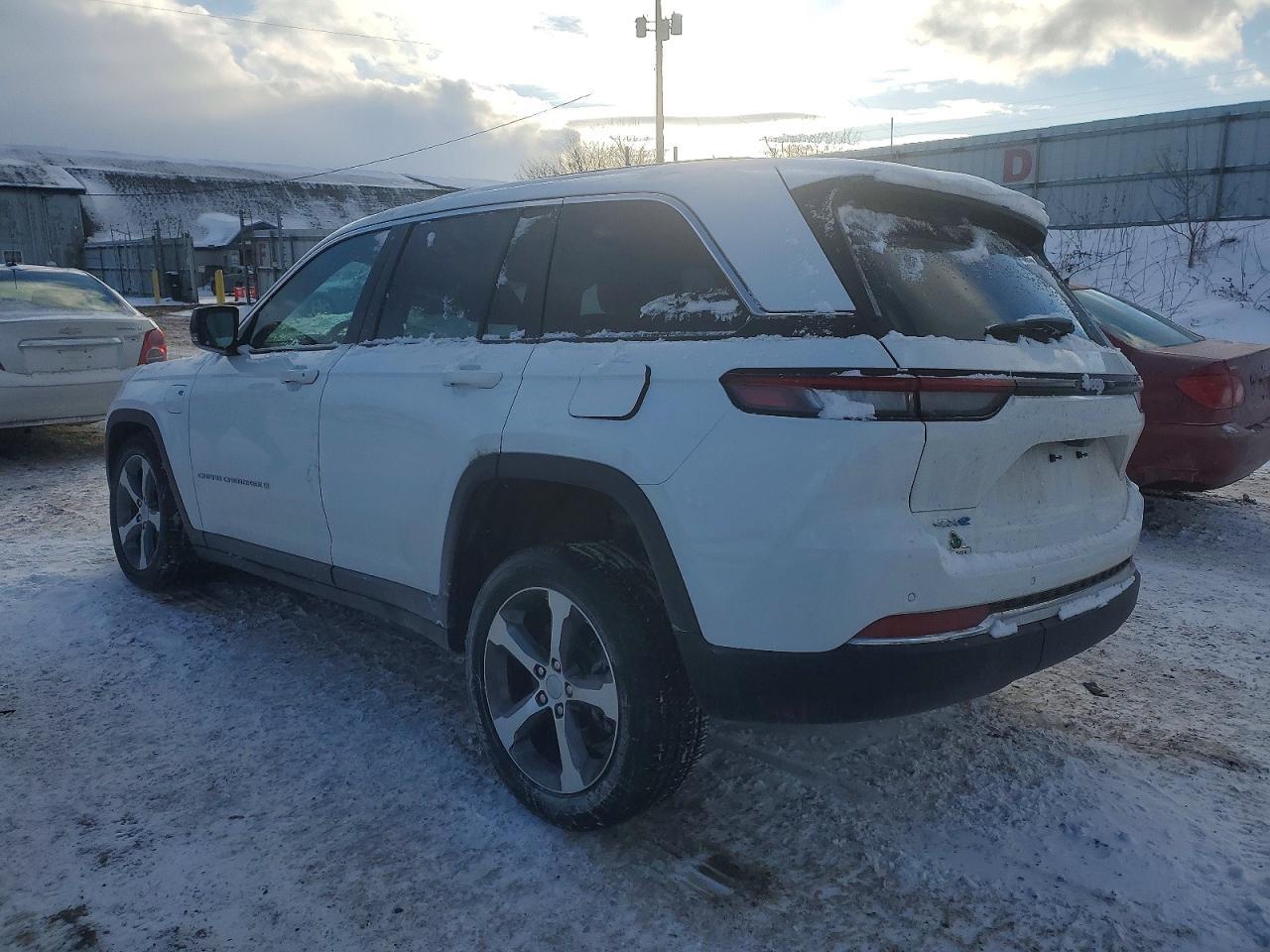 2025 Jeep Grand Cherokee 4Xe - Фото 2