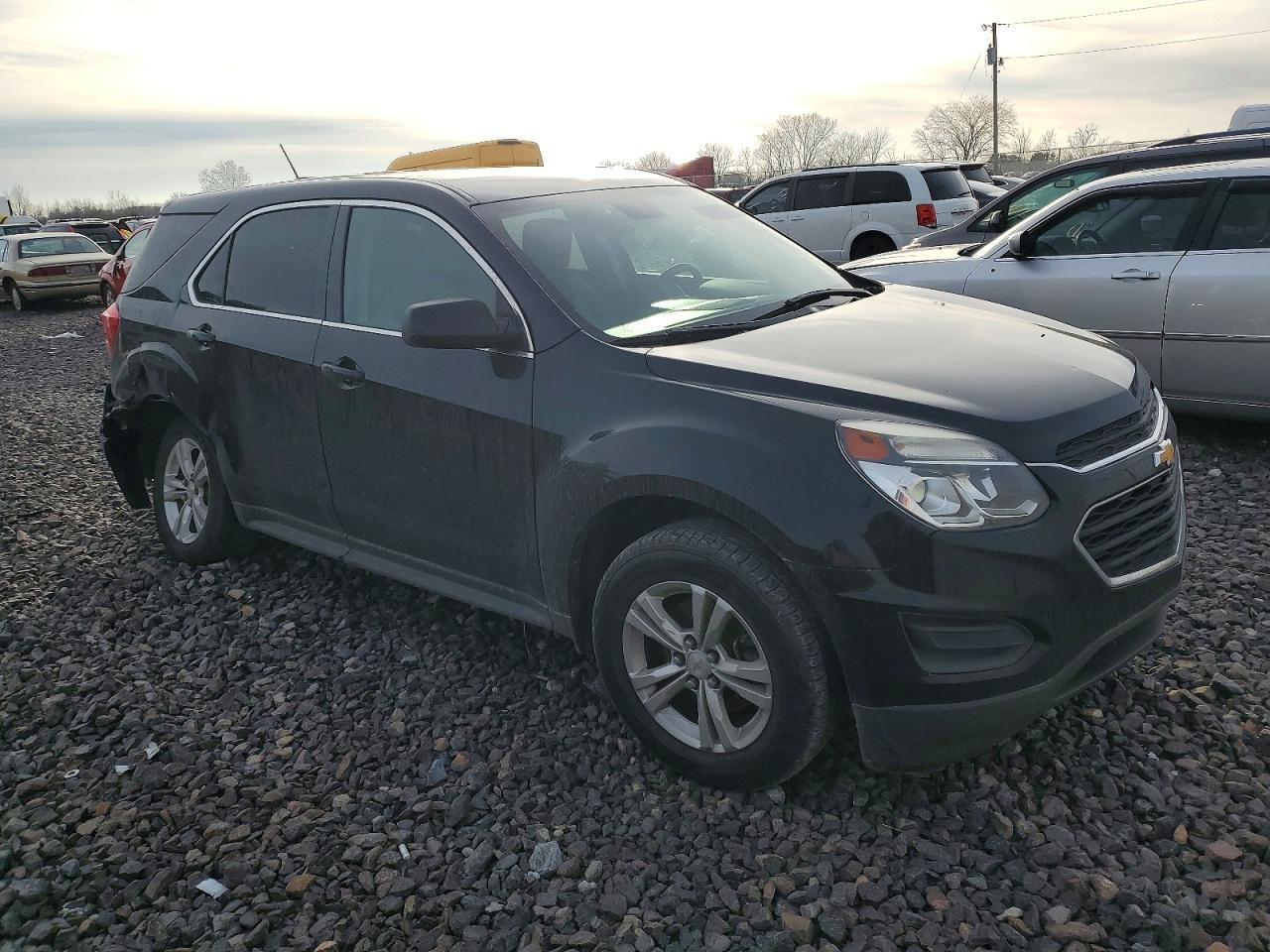 2017 Chevrolet Equinox Ls - Фото 4