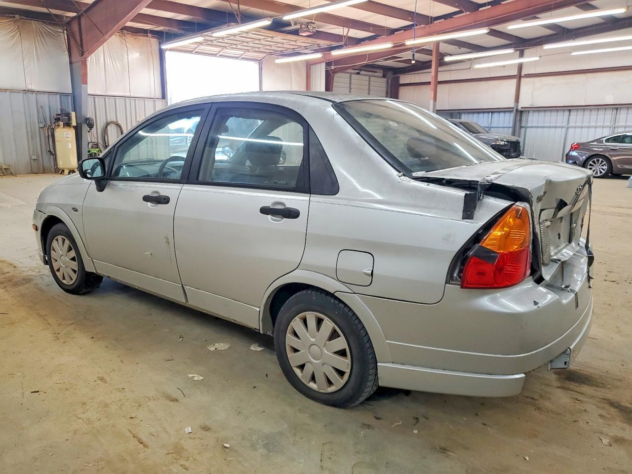2002 Suzuki Aerio S - Фото 2