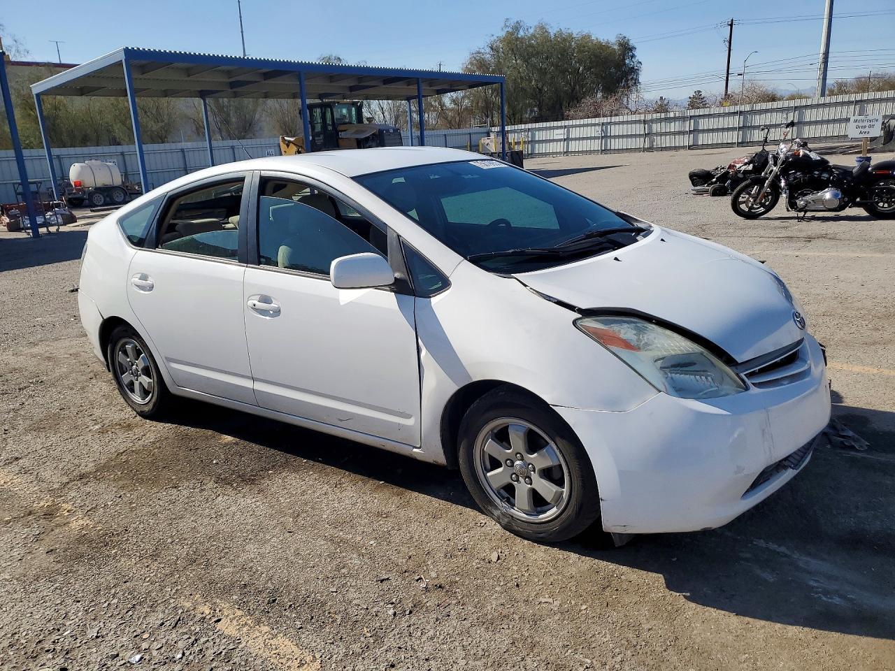 2004 Toyota Prius Base - Фото 4