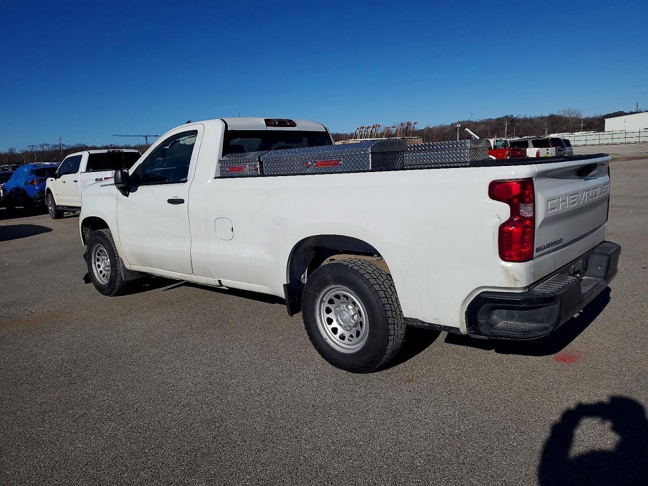 2024 Chevrolet Silverado C1500 - Image 2