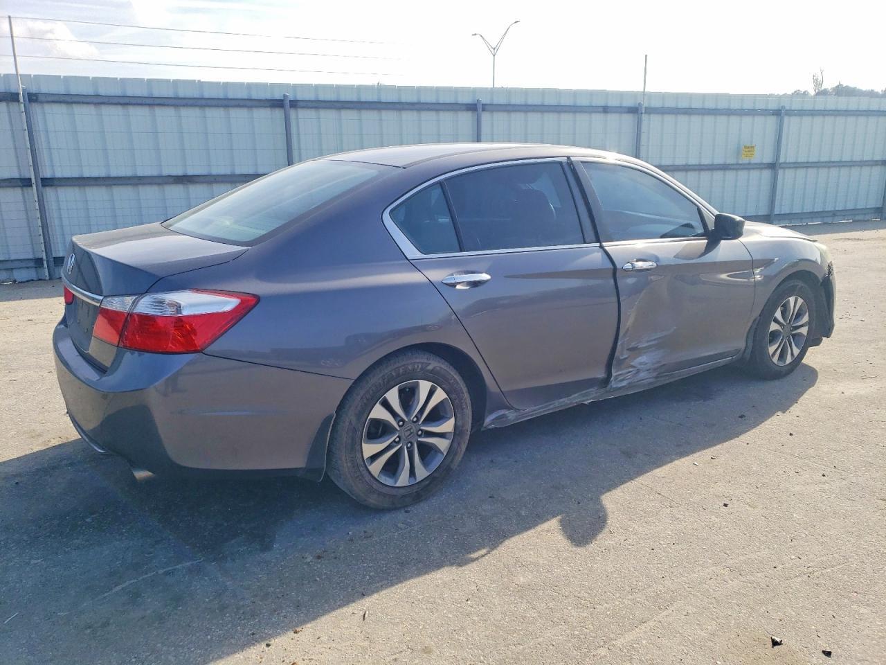 2015 Honda Accord Lx - Фото 3