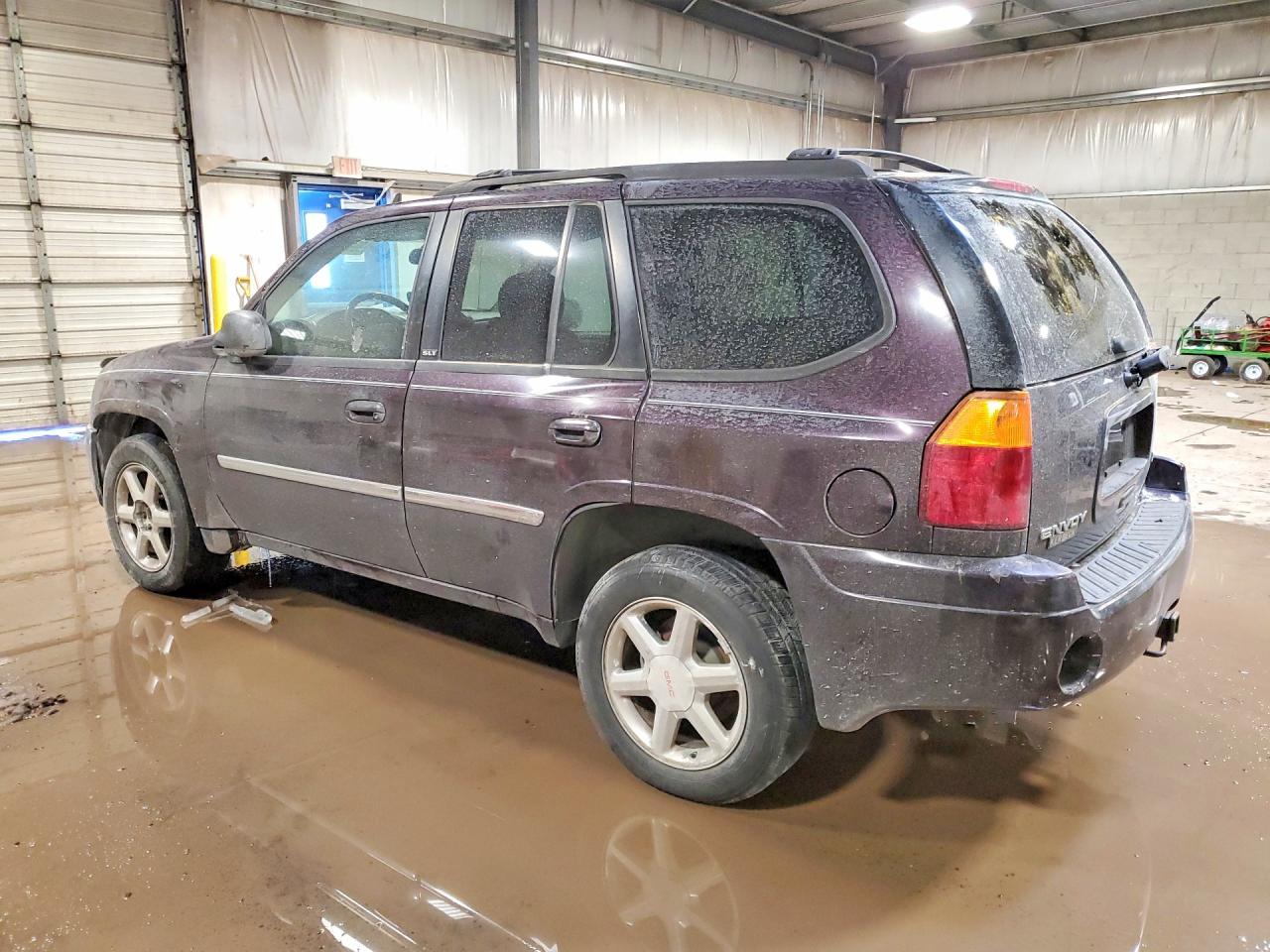 2008 GMC Envoy - Фото 2