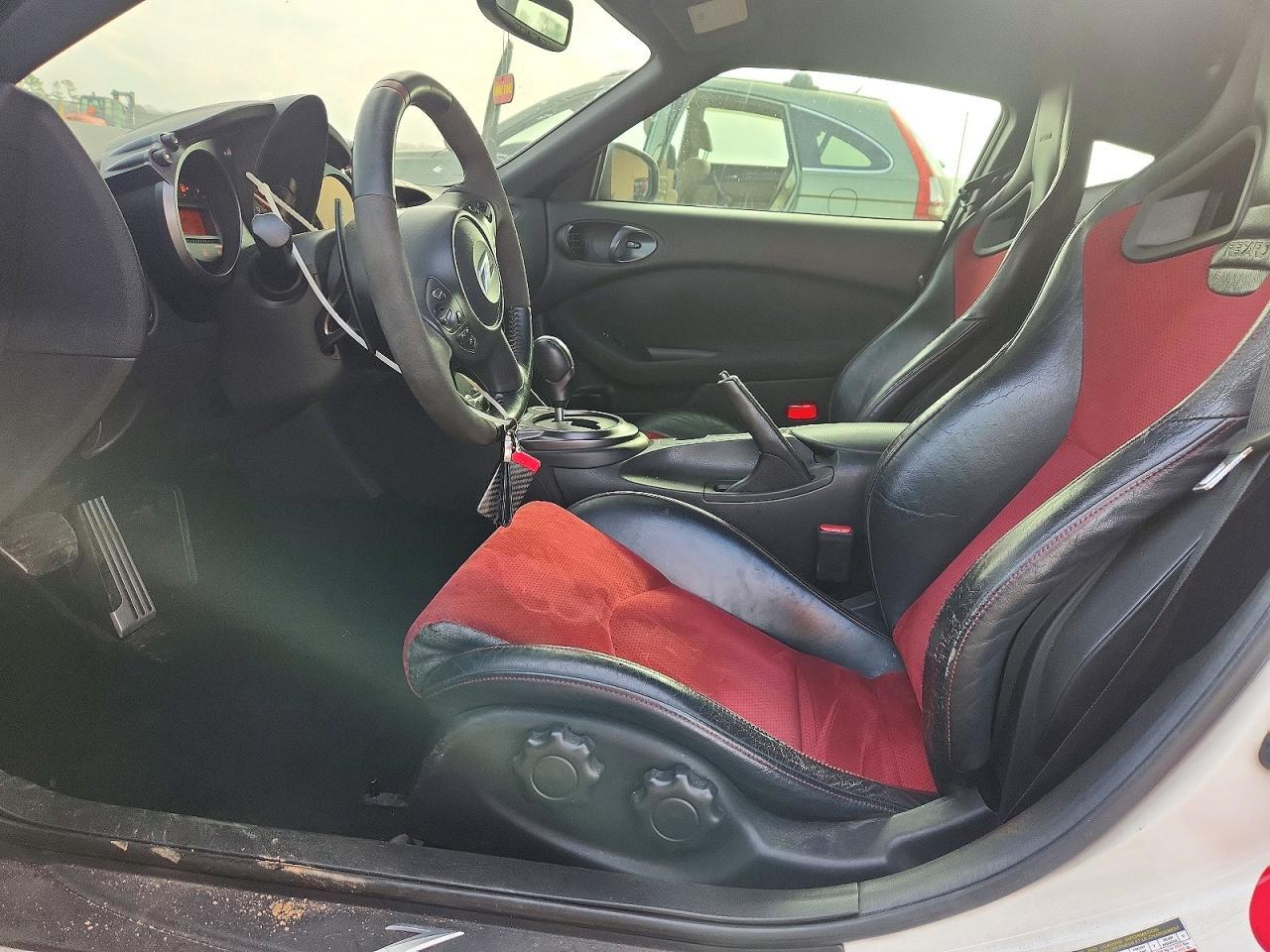 2016 Nissan 370Z Base - Фото 7