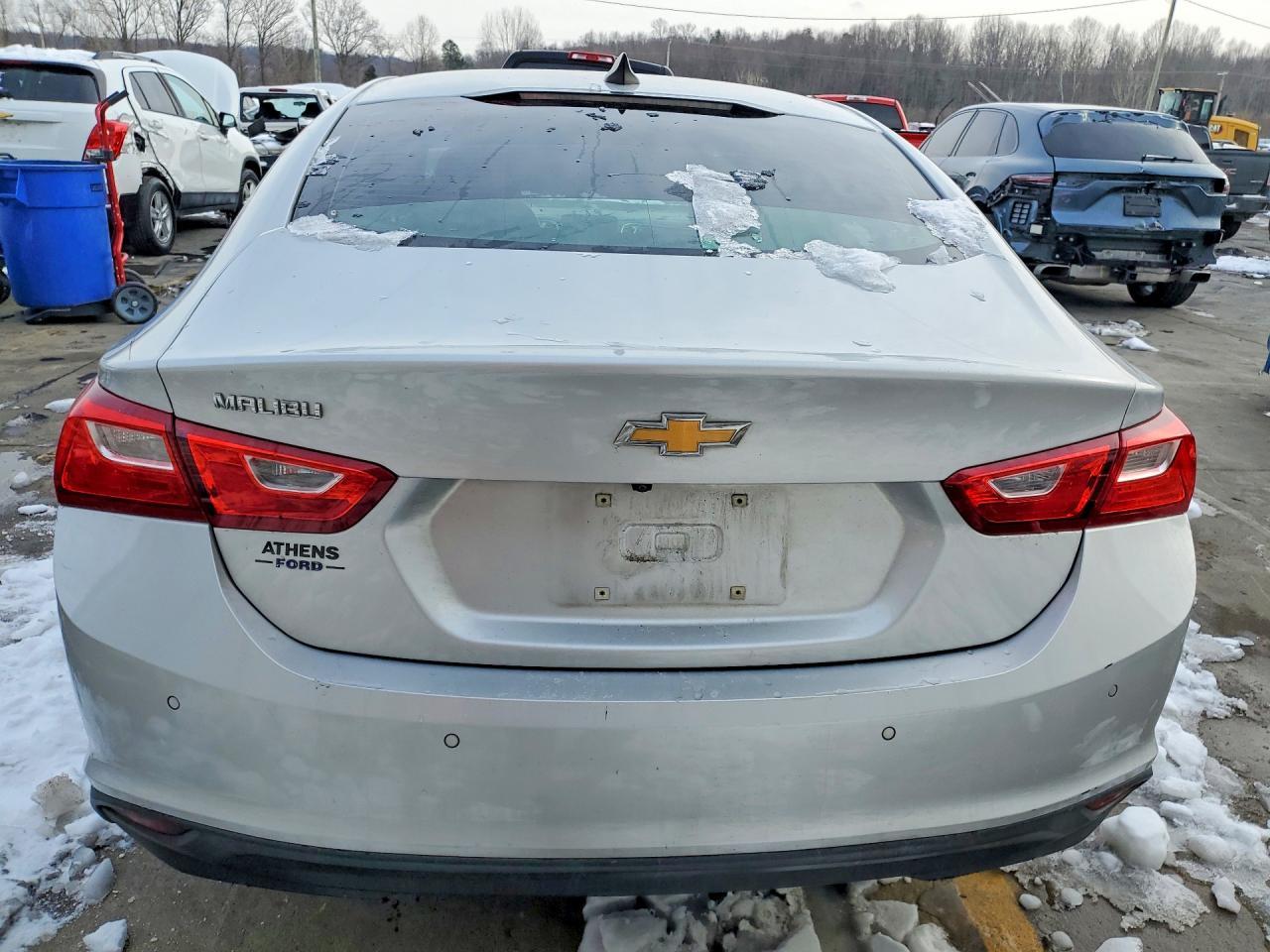 2020 Chevrolet Malibu Ls - Фото 6