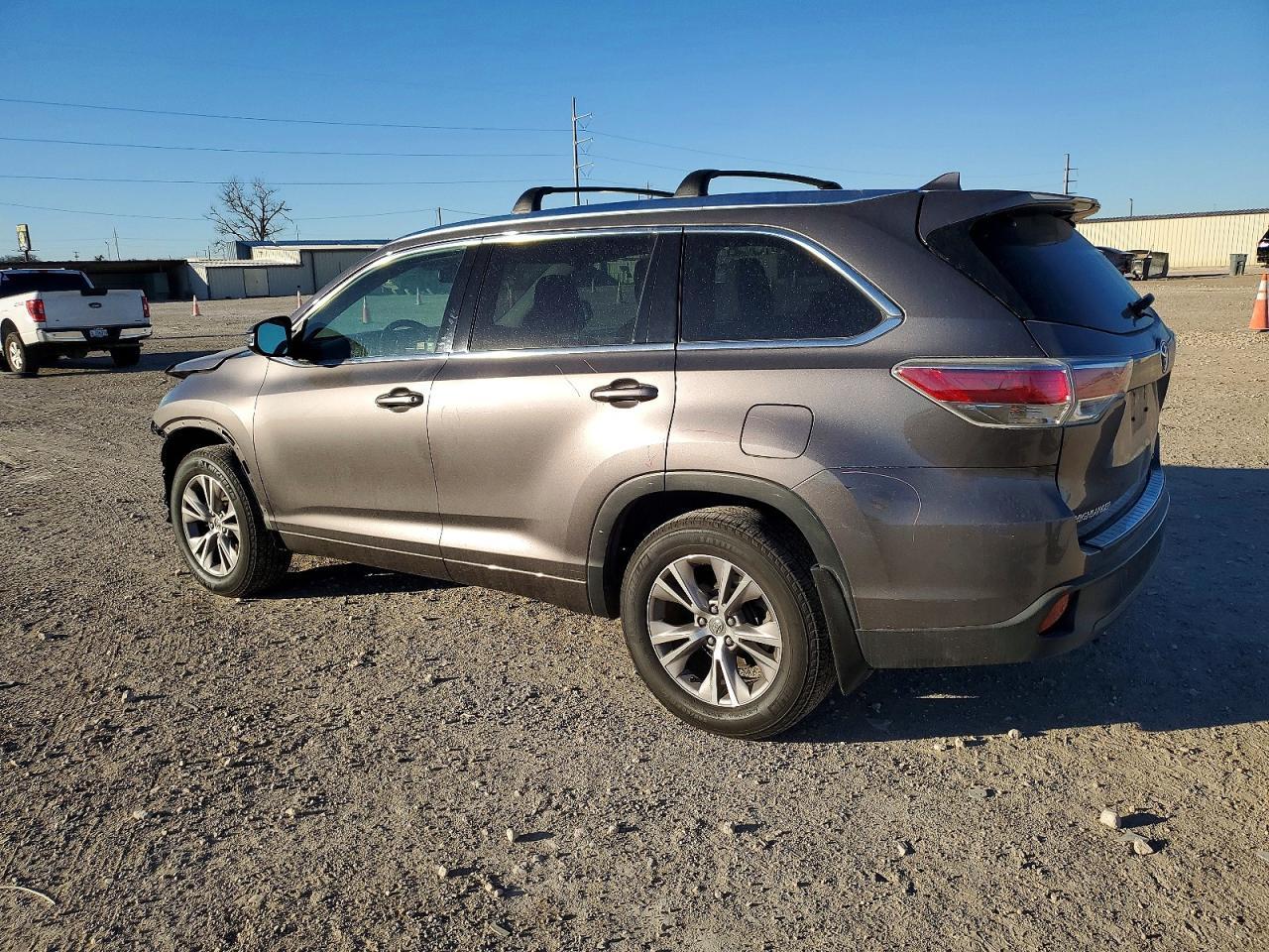 2014 Toyota Highlander Xle - Фото 2