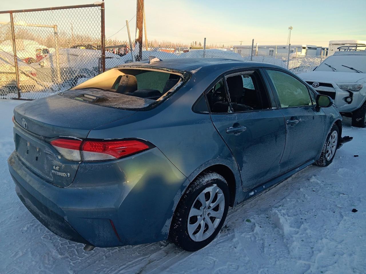 2023 Toyota Corolla Hybrid Le - Фото 3