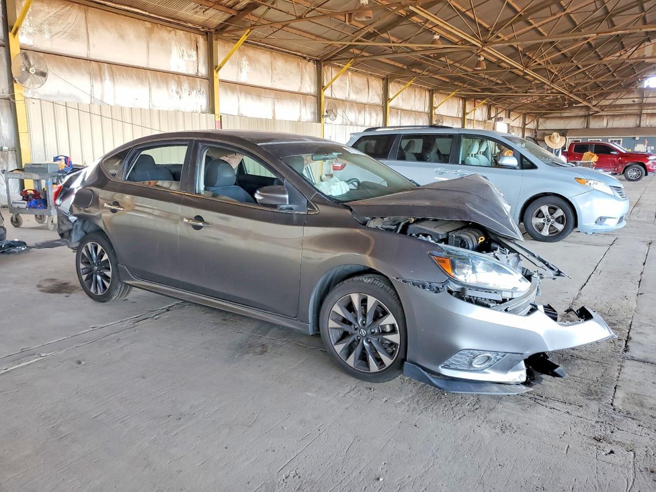 2016 Nissan Sentra Sr - Image 4