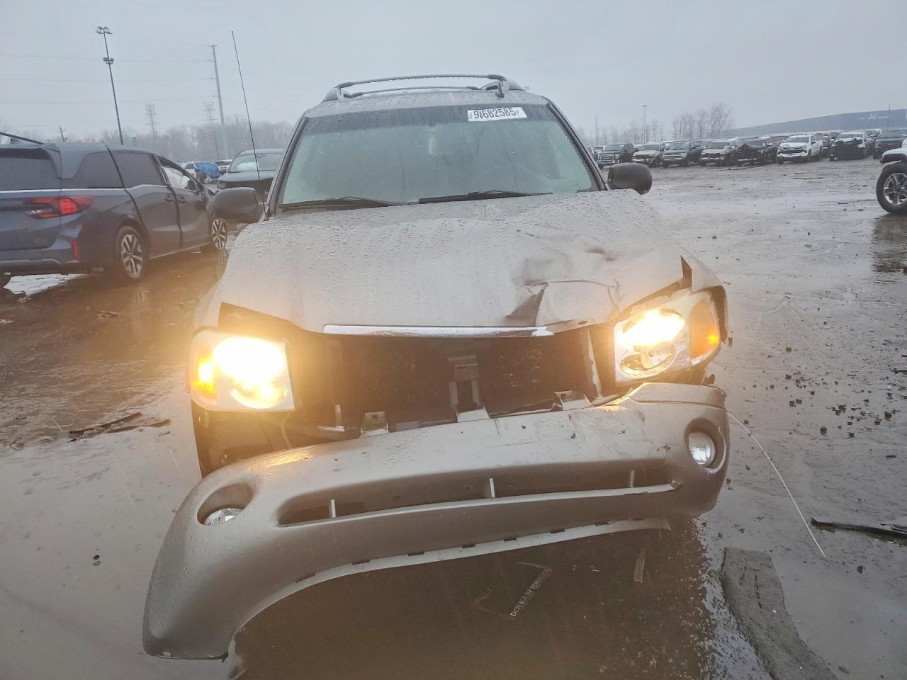 2006 GMC Envoy Xl - Image 5