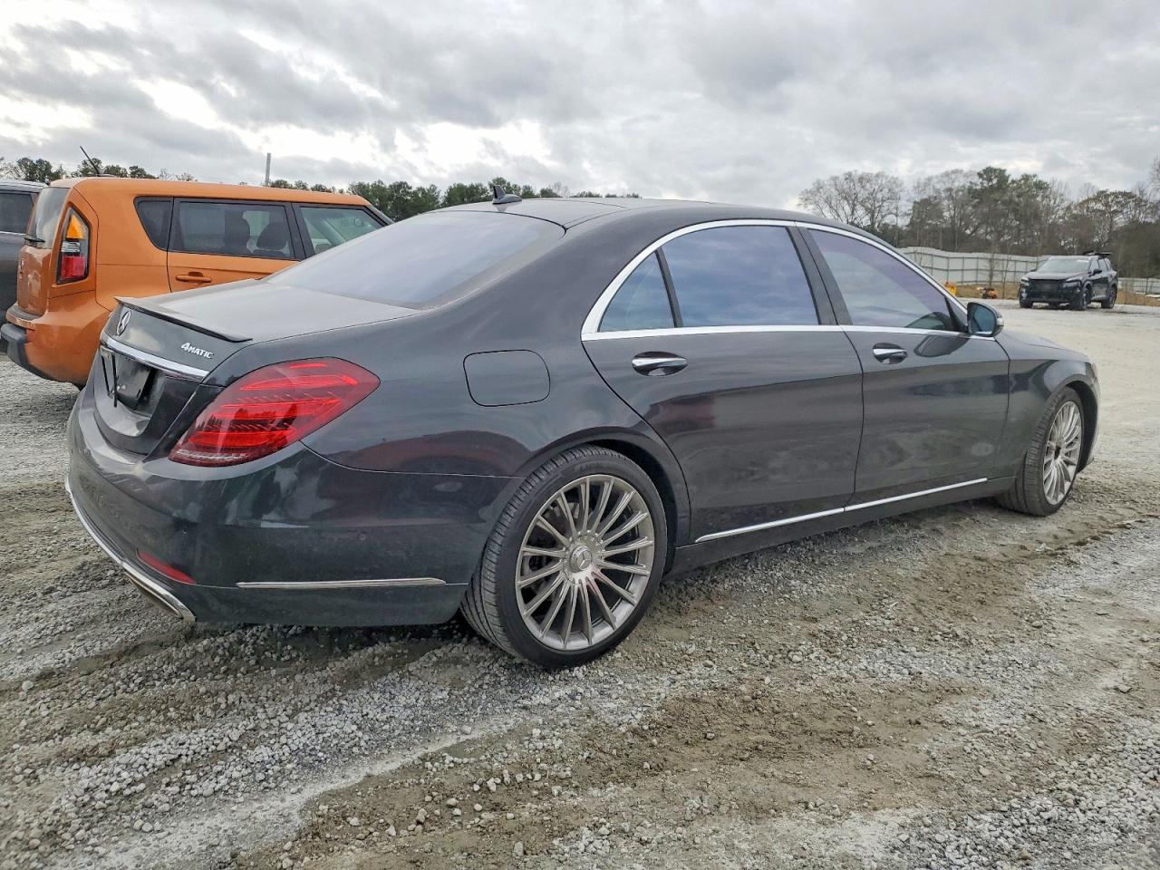 2019 Mercedes-Benz S 560 4Matic - Фото 3