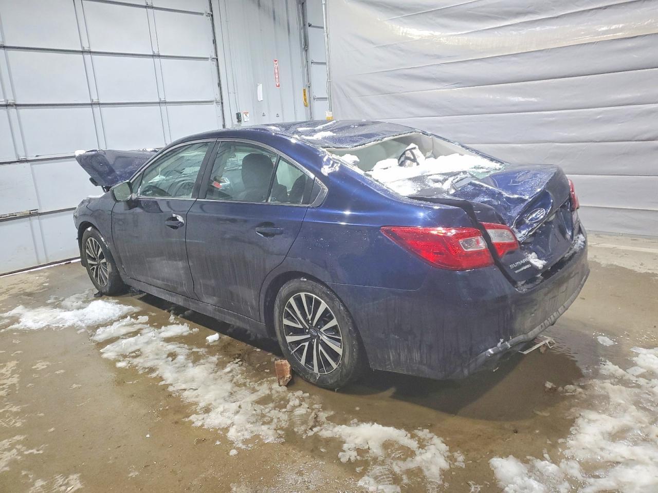 2018 Subaru Legacy 2.5I - Image 2