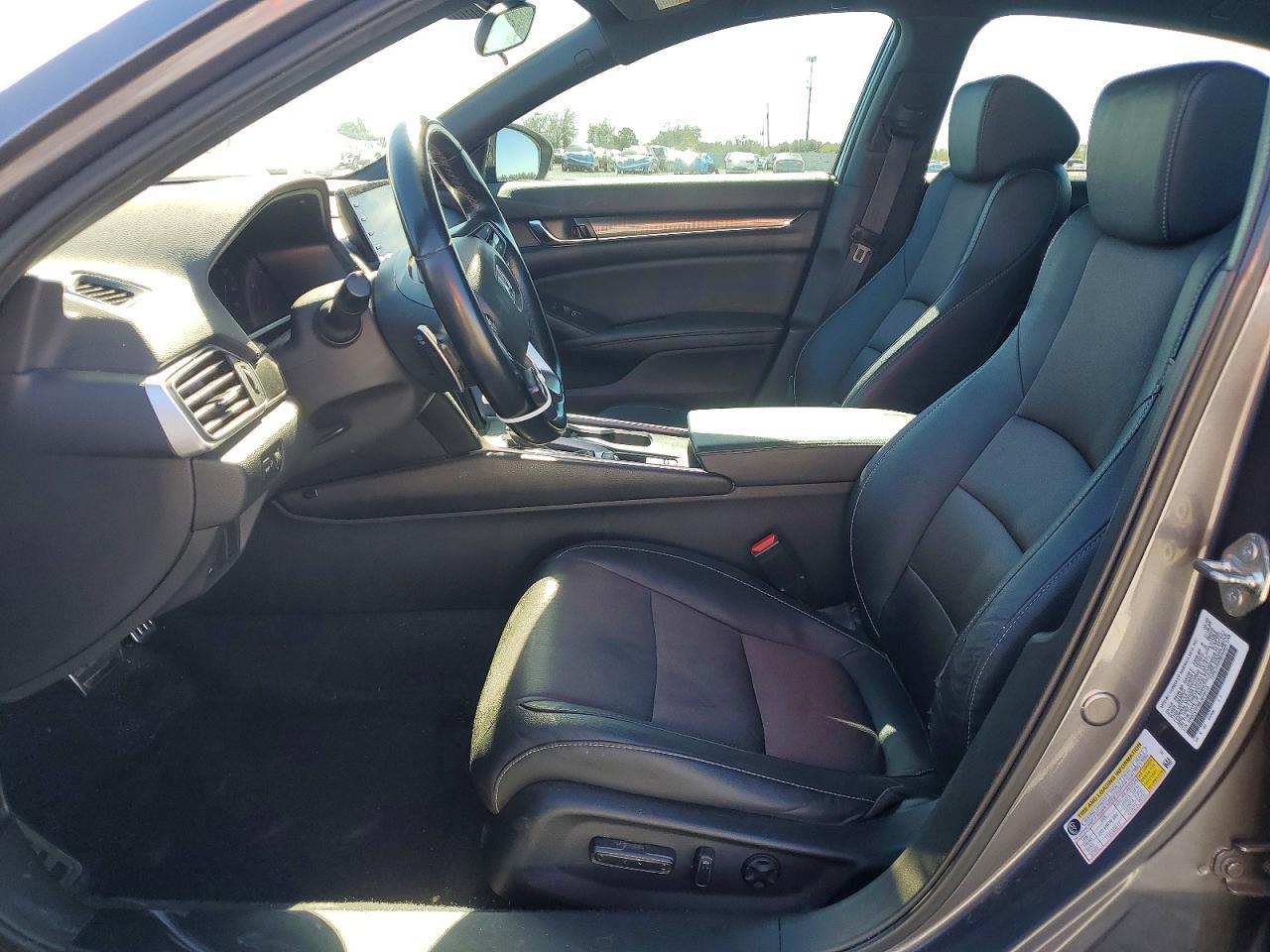 2020 Honda Accord Sport - Image 7