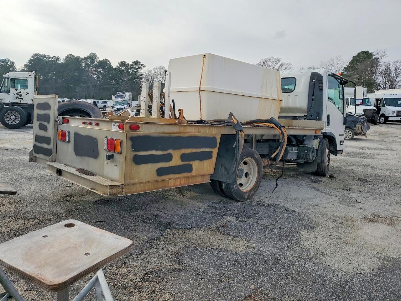 2018 Isuzu Npr Hd - Фото 3