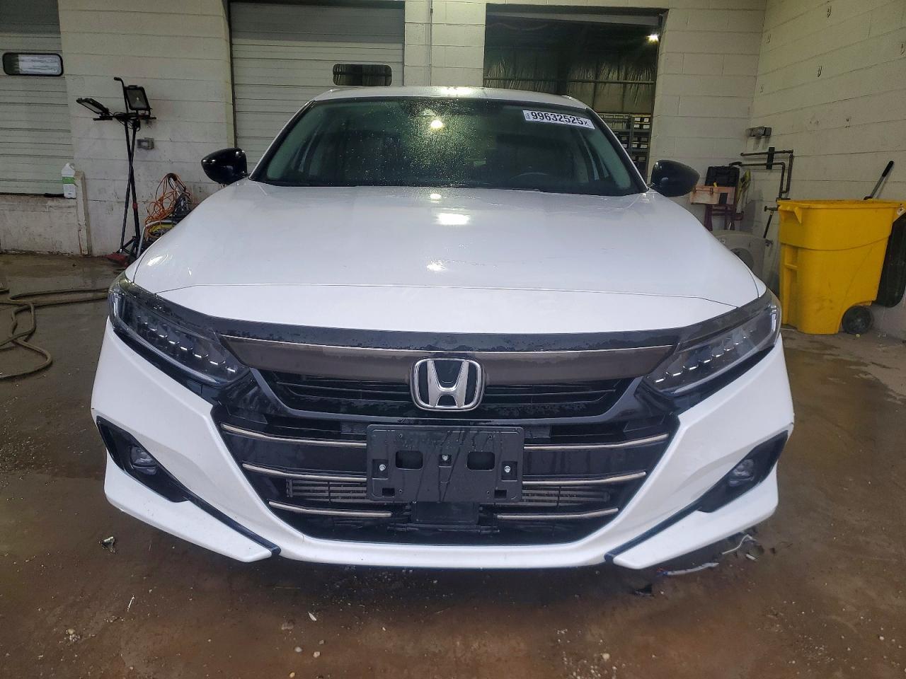 2022 Honda Accord Sport Se - Image 5