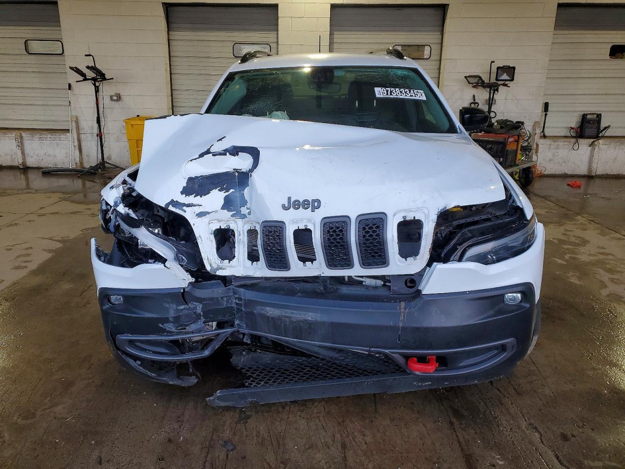 2022 Jeep Cherokee Trailhawk - Image 5