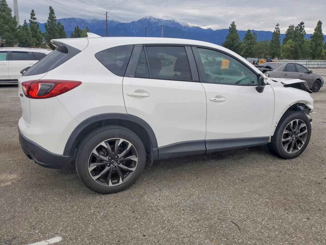 2016 Mazda Cx-5 Gt - Image 3