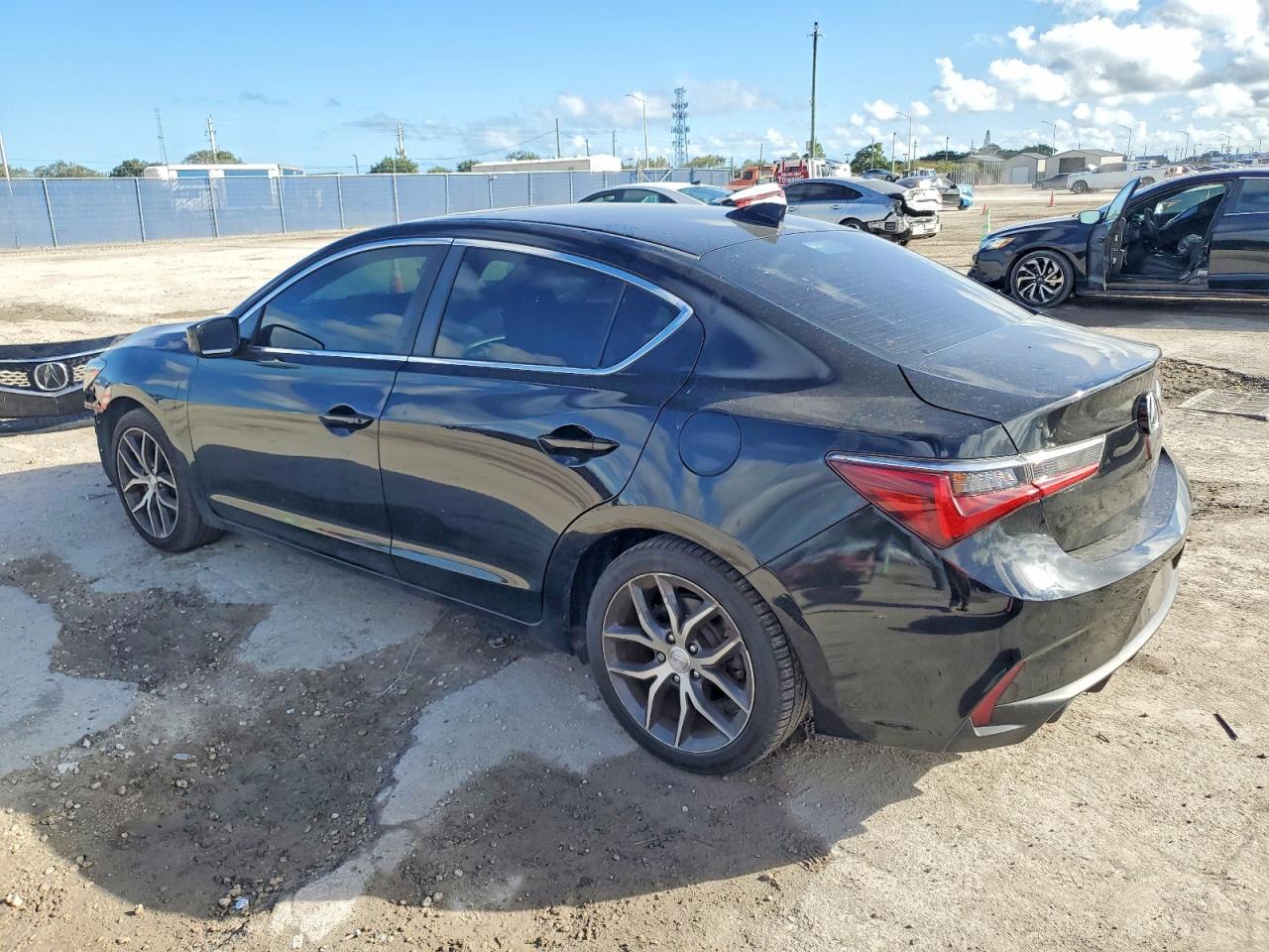 2021 Acura Ilx Premium - Фото 2