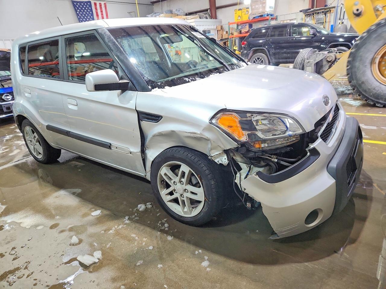 2010 Kia Soul + - Image 4