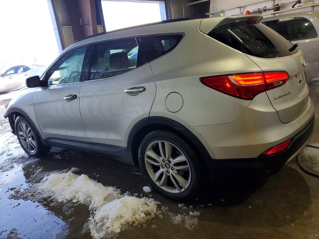 2015 Hyundai Santa Fe Sport 2.0T - Фото 2