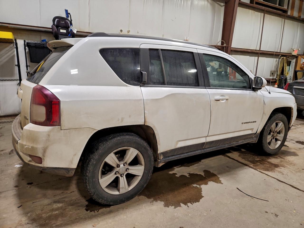 2015 Jeep Compass Sport - Фото 3