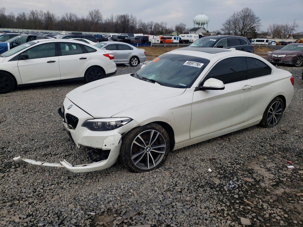2018 BMW 230Xi