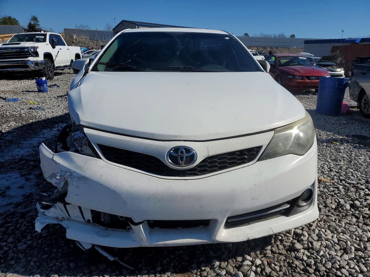 2012 Toyota Camry - Фото 5
