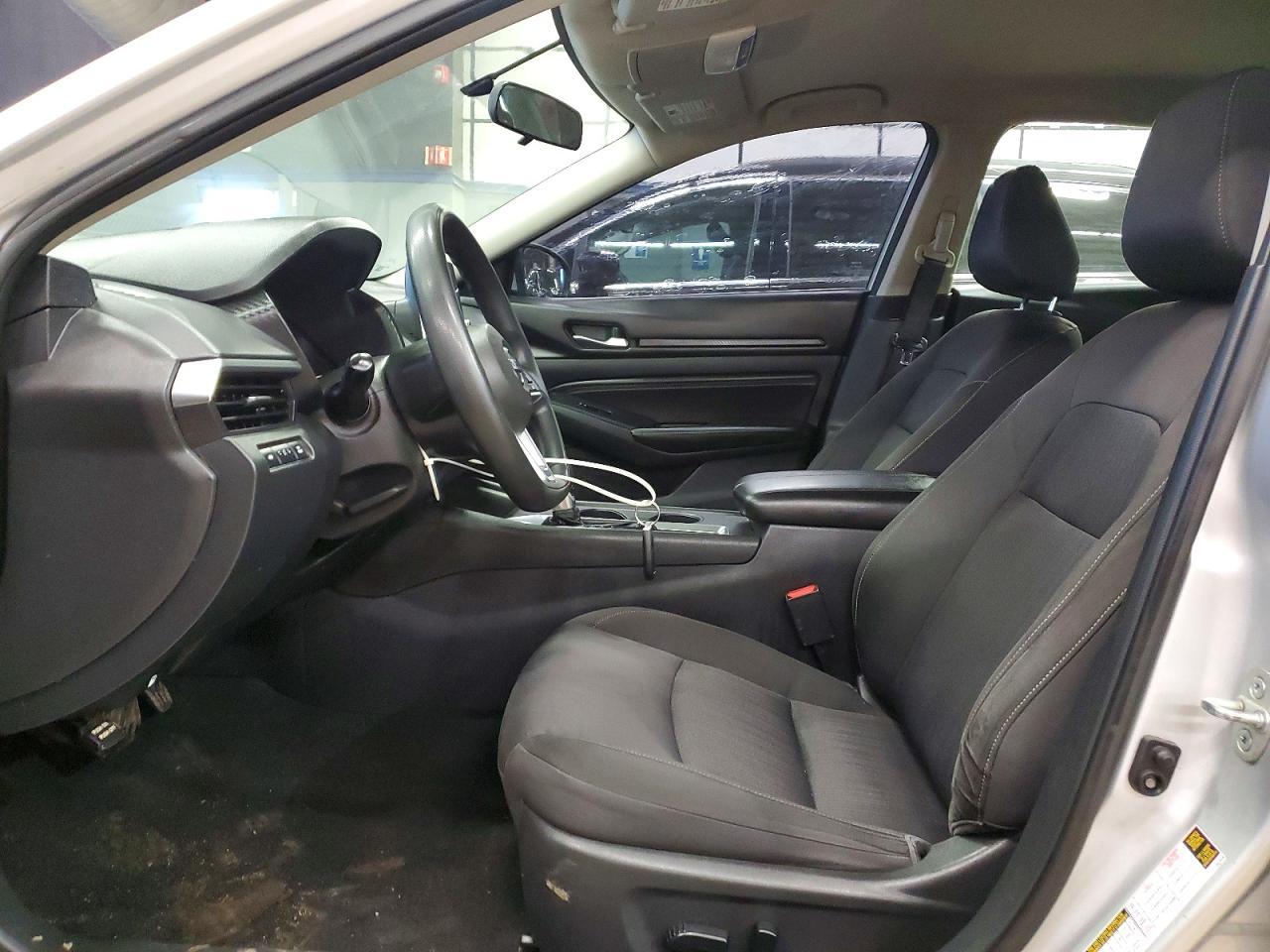 2019 Nissan Altima S - Фото 7