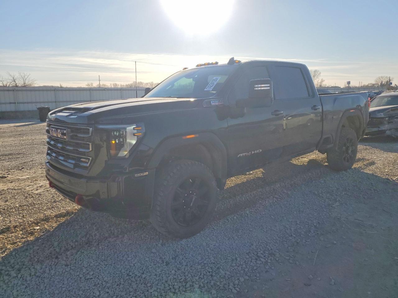 2025 GMC Sierra K2500 At4